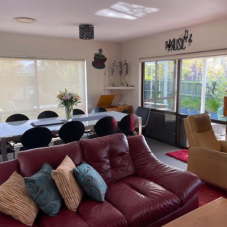 Kaiapoi Village House ภายนอก รูปภาพ